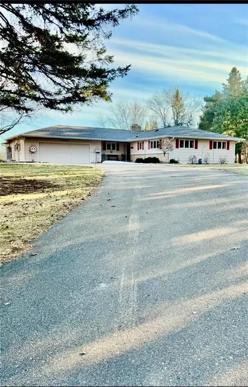 1118 Kathryn Drive, Eau Claire, WI 54701 - #1