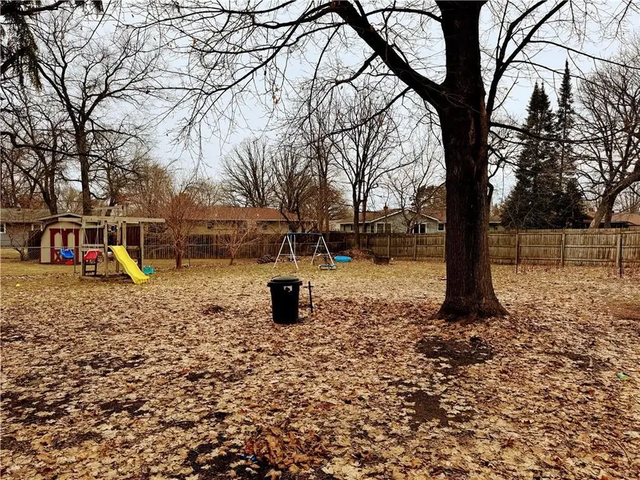 812 Green Acres Court, Eau Claire, WI 54703 - #2