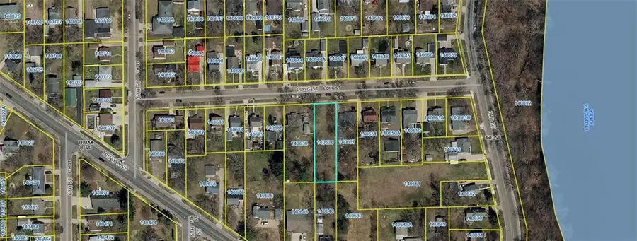 405 Long St, Eau Claire, WI 54703 - #3