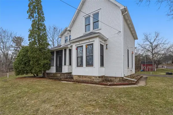 506 Pitt Street, Eau Claire, WI 54703