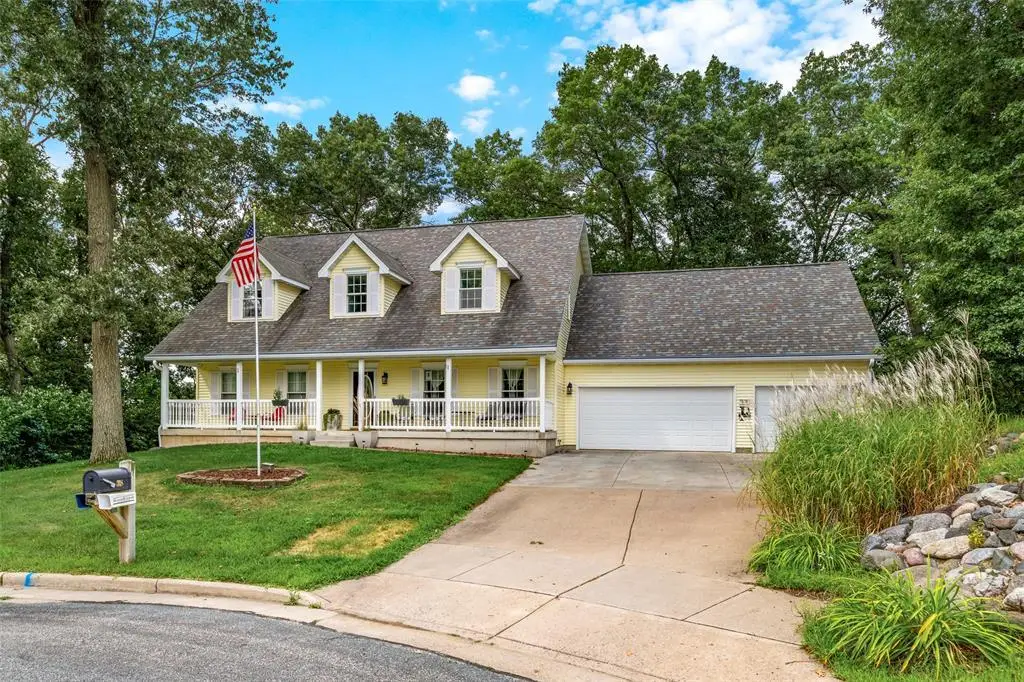 318 Paris Place, Eau Claire, WI 54703 - #1