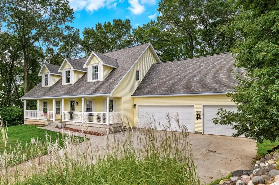 318 Paris Place, Eau Claire, WI 54703 - #2