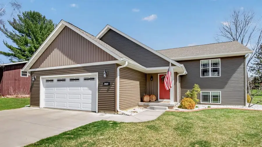 1929 Gooder Street, Eau Claire, WI 54703 - #2