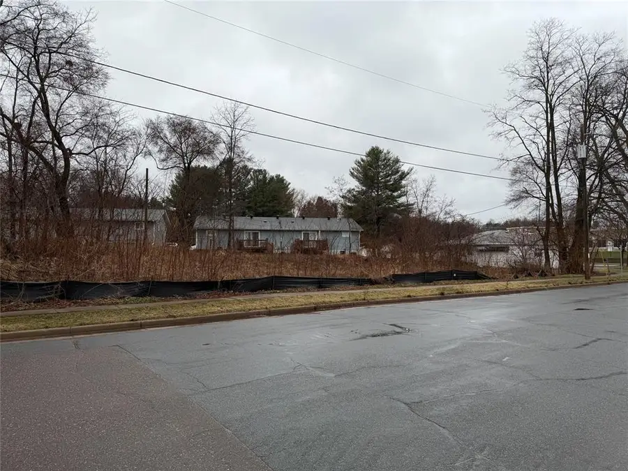0 11th Street, Eau Claire, WI 54703 - #3
