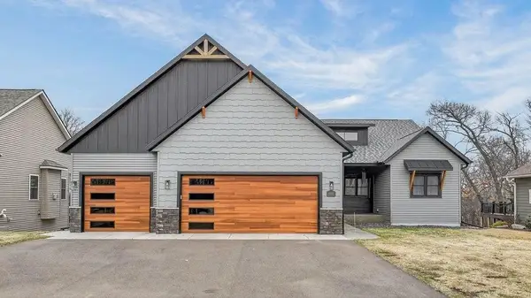 4642 S Oakwood Hills Parkway, Eau Claire, WI 54701