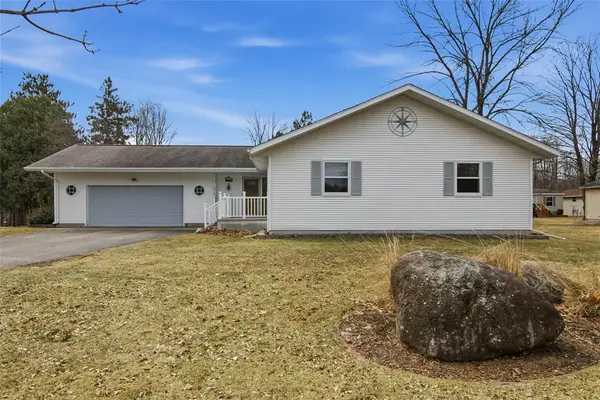 704 Phillips Avenue, Ladysmith, WI 54848