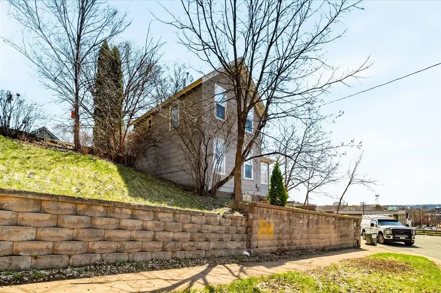 415 Dewey Street, Eau Claire, WI 54703 - #3