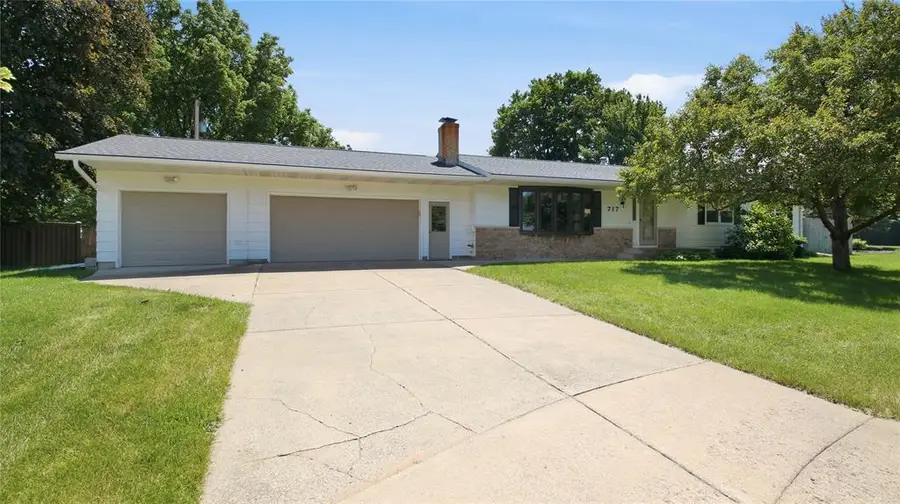 717 Buffington Court, Eau Claire, WI 54703 - #2