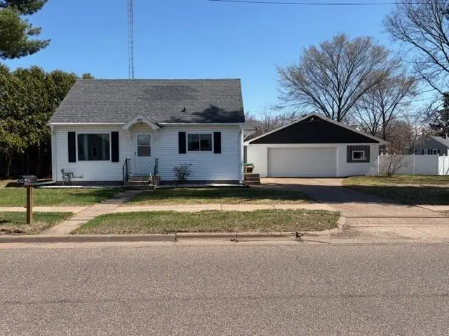 421 Wheaton Street, Chippewa Falls, WI 54729 - #1