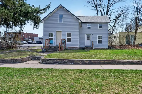 22 6th Avenue, Shell Lake, WI 54871