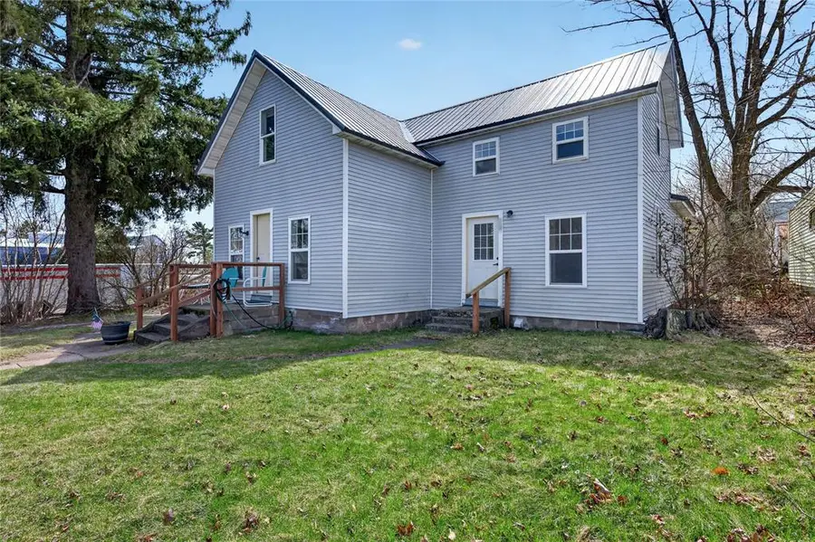 22 6th Avenue, Shell Lake, WI 54871 - #2