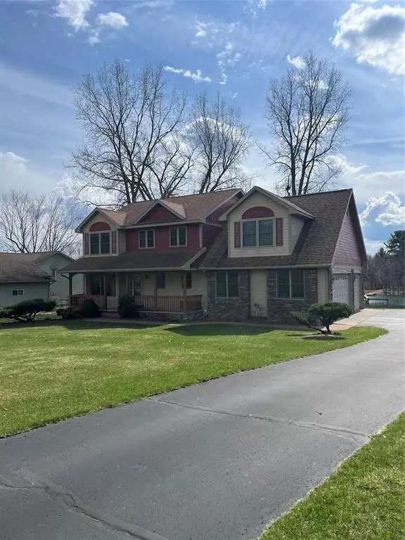 10881 34th Avenue, Chippewa Falls, WI 54729
