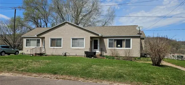 113/115 Main Street, Knapp, WI 54749