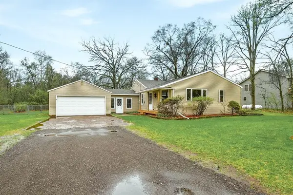 1213 Ervin Road, Eau Claire, WI 54703