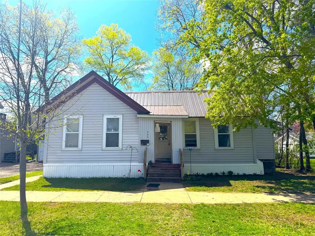 809 Niagara Street, Eau Claire, WI 54703 - #1