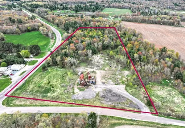 W10088 Garage Rd., Merrillan, WI 54754