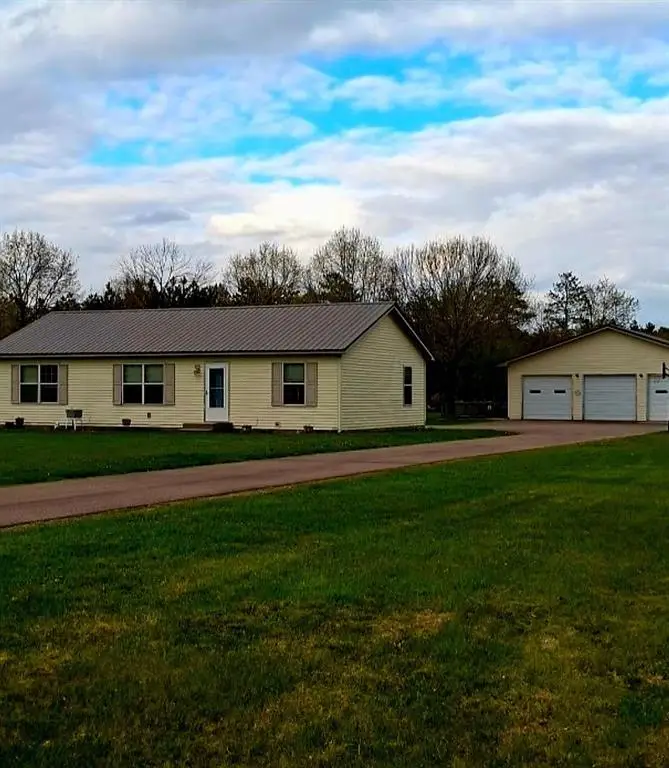 N50894 Schutte Lane, Eleva, WI 54738 - #1