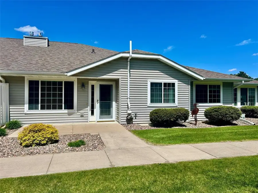 4227 W Robin Meadows Lane #4227, Eau Claire, WI 54701 - #2