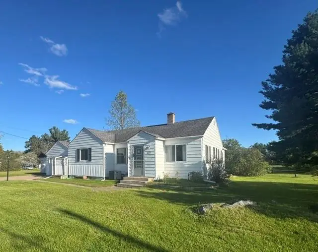 2725 Crescent Avenue, Eau Claire, WI 54703 - #3