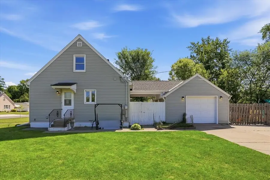 103 E Grant Avenue, Eau Claire, WI 54701 - #2