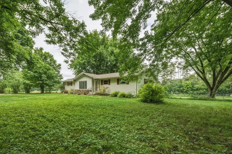 5101 Sindelar Drive, Eau Claire, WI 54701 - #3