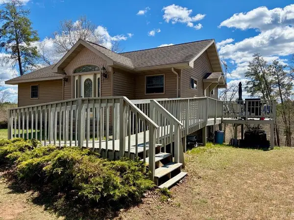 W7604 Sleepy Eye Road, Minong, WI 54859