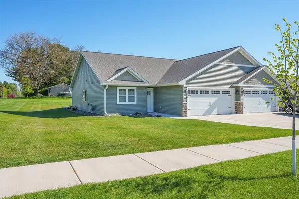 938 Jeffers Ridge, Eau Claire, WI 54703