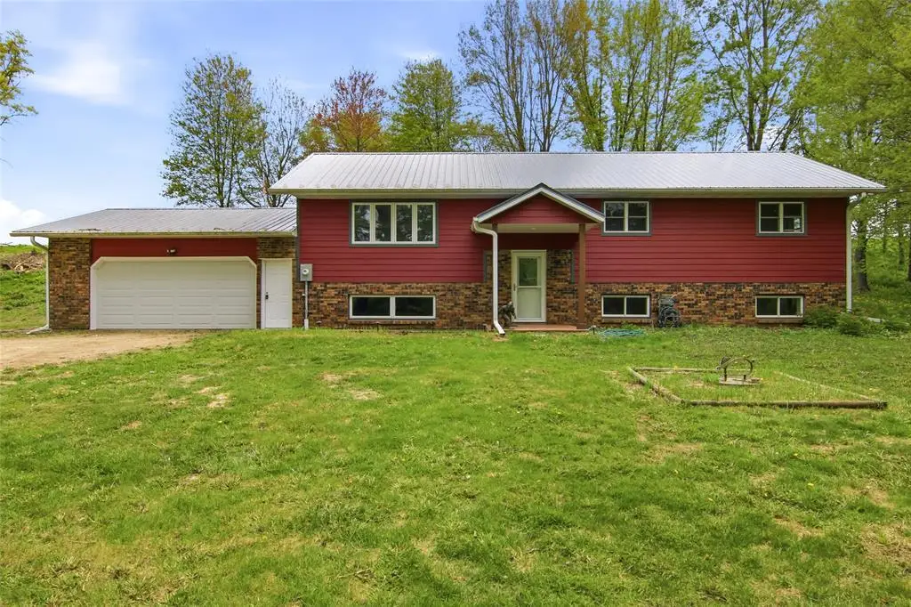 1237 County Road, Roberts, WI 54023 - #1