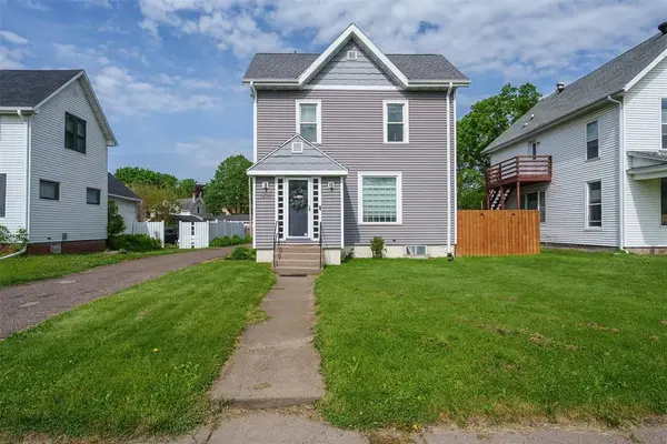 1208 State Street, Eau Claire, WI 54701