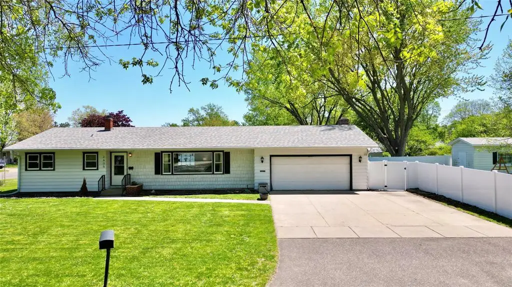Address Withheld By Seller, Eau Claire, WI 54701 - #1