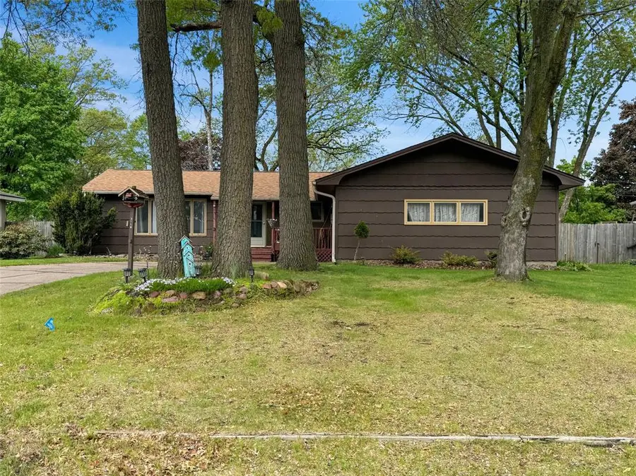 3128 Monroe Street, Eau Claire, WI 54703 - #3