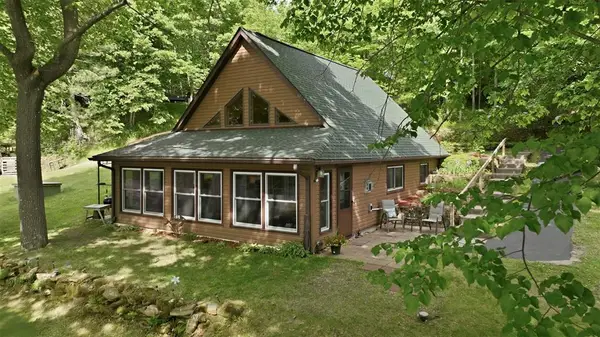 W14044 Island Lake Road, Weyerhaeuser, WI 54895