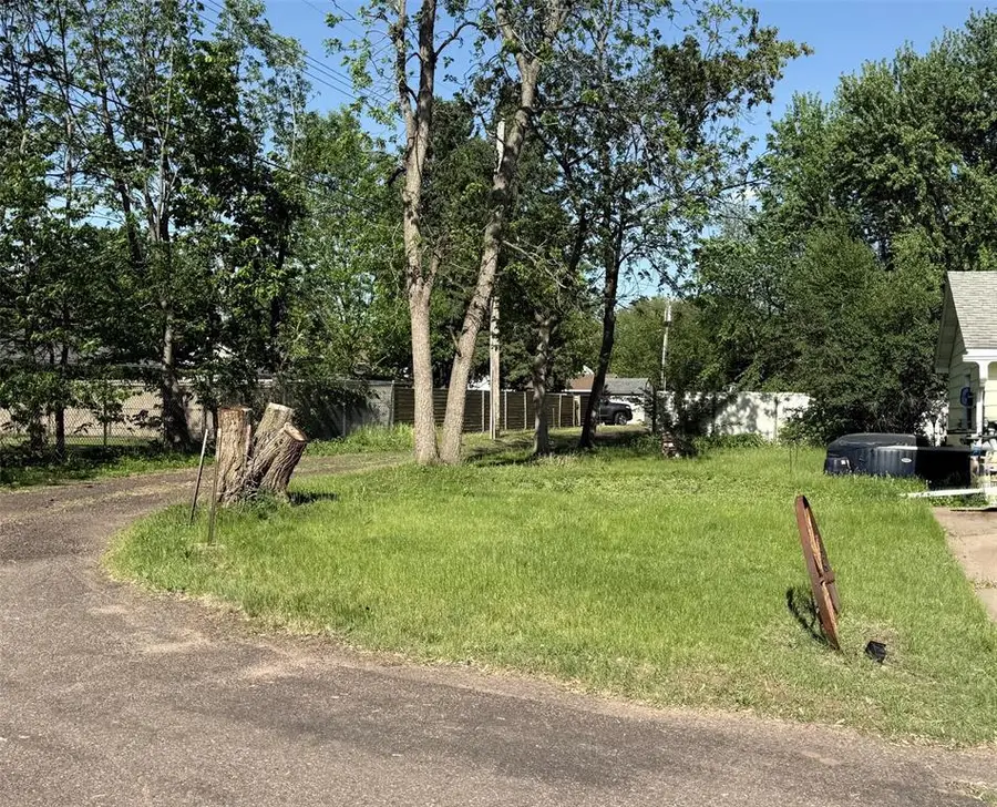 536 Olive Street, Chippewa Falls, WI 54729 - #3