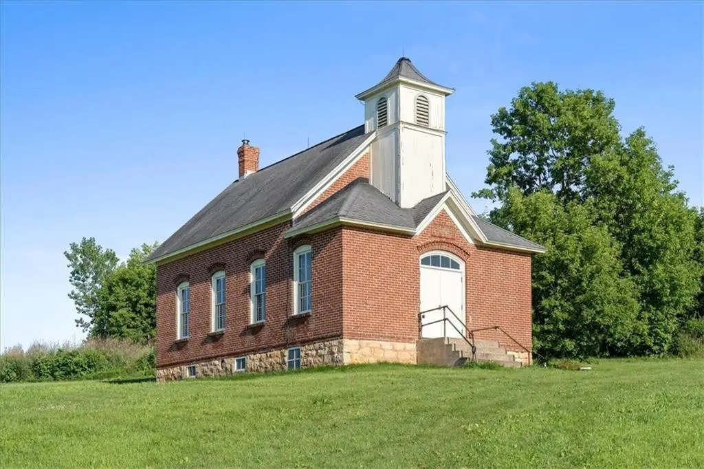 W1297 450th Avenue, Elmwood, WI 54740 - #1