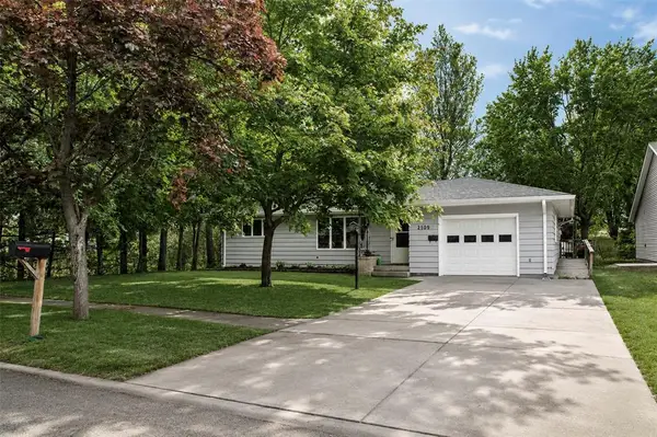2509 Blakeley Avenue, Eau Claire, WI 54701