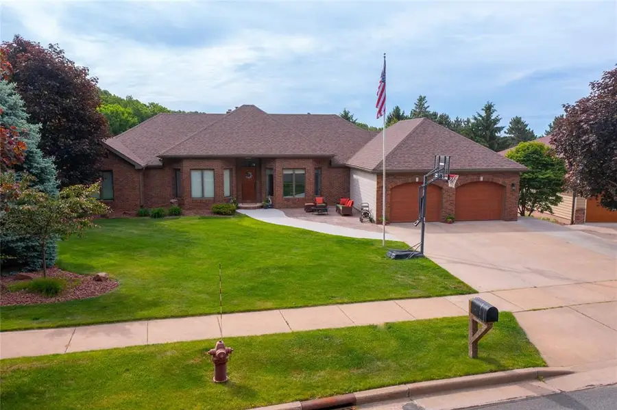 2925 W Princeton Avenue, Eau Claire, WI 54703 - #3