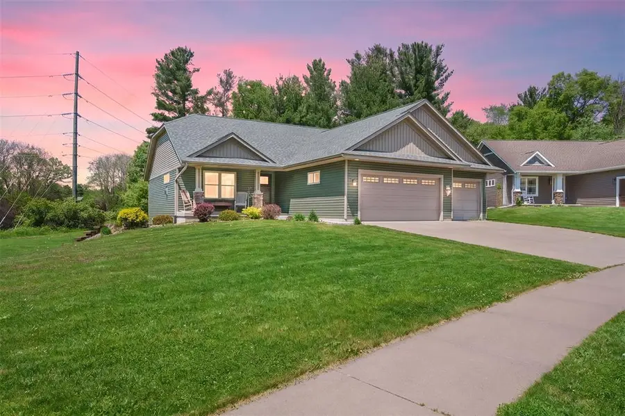 2544 Avery Lane, Altoona, WI 54720 - #3