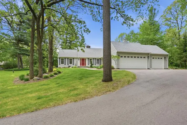 391 Heather Court, Eau Claire, WI 54701