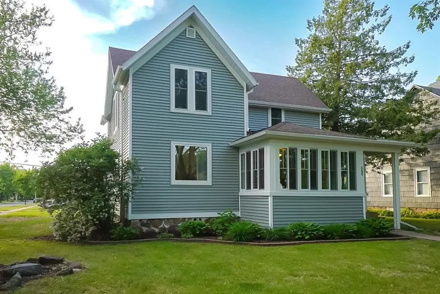 520 Dover Street, Chippewa Falls, WI 54729 - #2