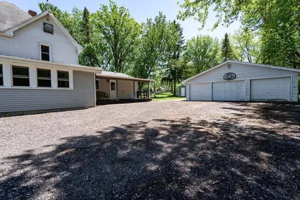 334 E 2nd Avenue, Stanley, WI 54768