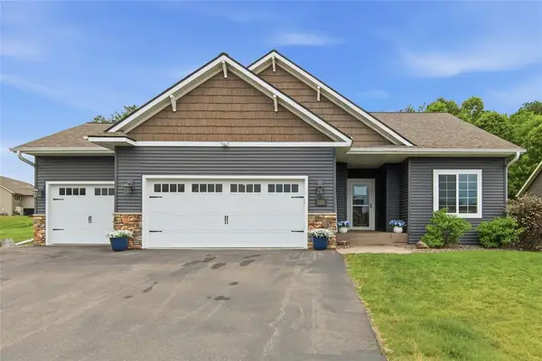 5226 Waylon Street, Eau Claire, WI 54703