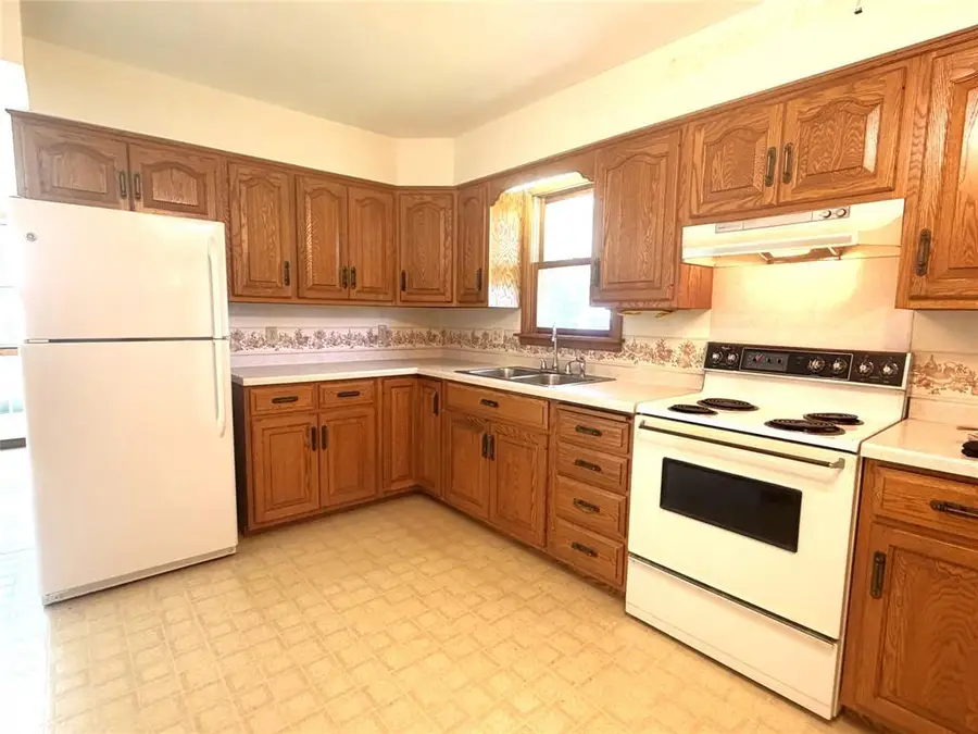W17687 Fairview Rd., Whitehall, WI 54773 - #2