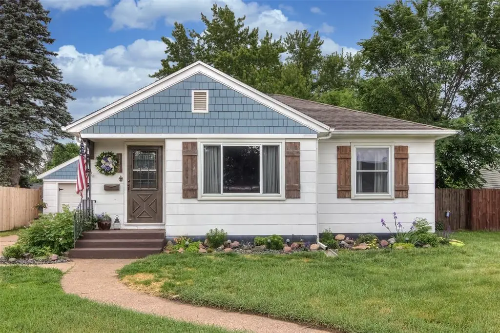 109 E Grant Avenue, Eau Claire, WI 54701 - #1