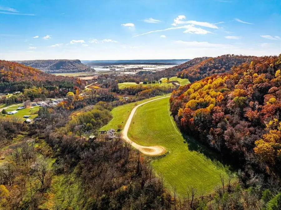 S1541 Shawnee Drive, Alma, WI 54610 - #3