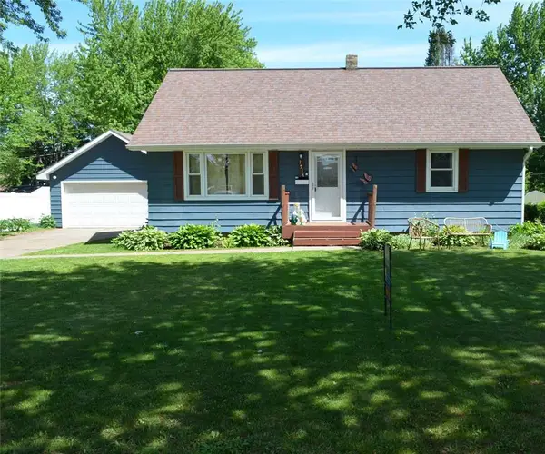 1515 6th Avenue, Bloomer, WI 54724