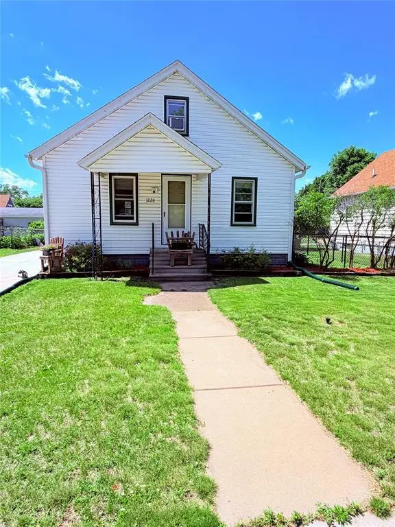 1220 Barron Street, Eau Claire, WI 54703 - #1