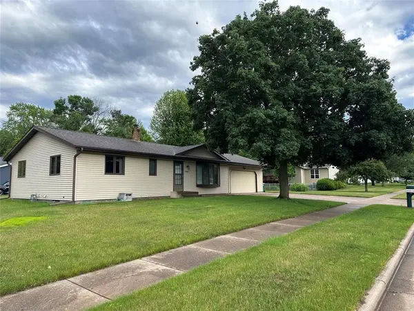 2935 Bobbie Street, Eau Claire, WI 54703