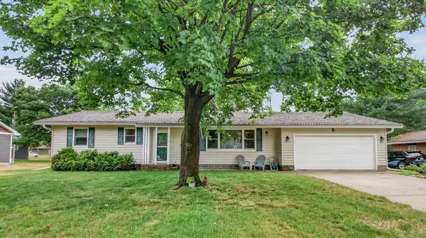 1204 River Heights Road, Menomonie, WI 54751