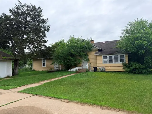 213 W Jefferson Street #1-2, Black River Falls, WI 54615