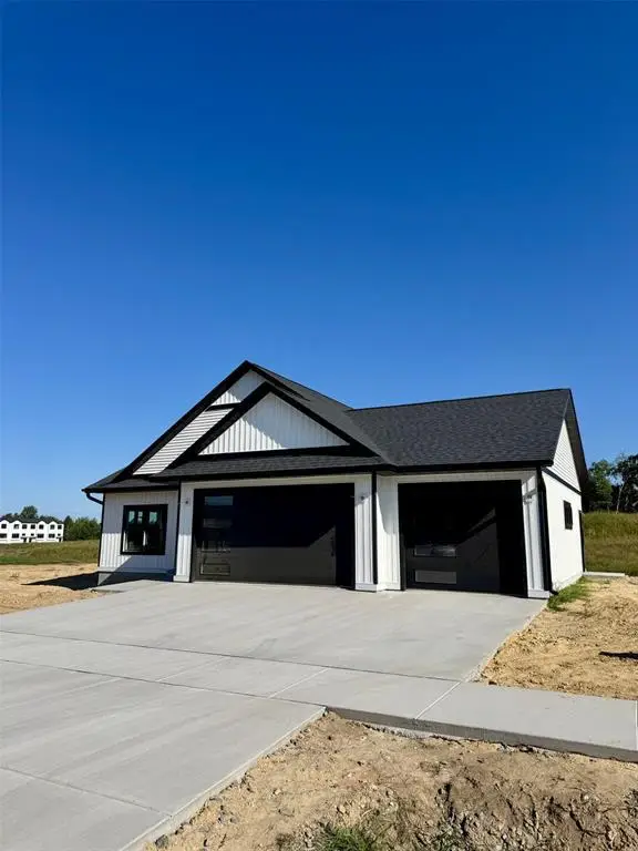 6774 Buck Tail Drive, Altoona, WI 54720 - #2